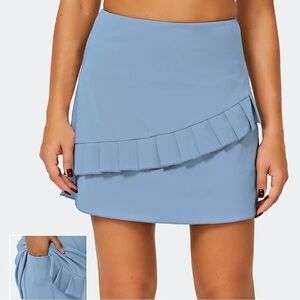 Halara frill 2-in-1 skort small